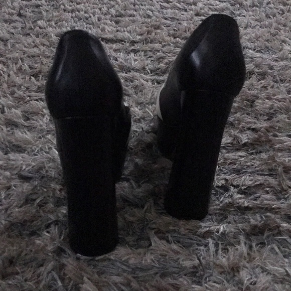 Bottega Veneta Black/White Platform High Heels - Picture 4 of 8